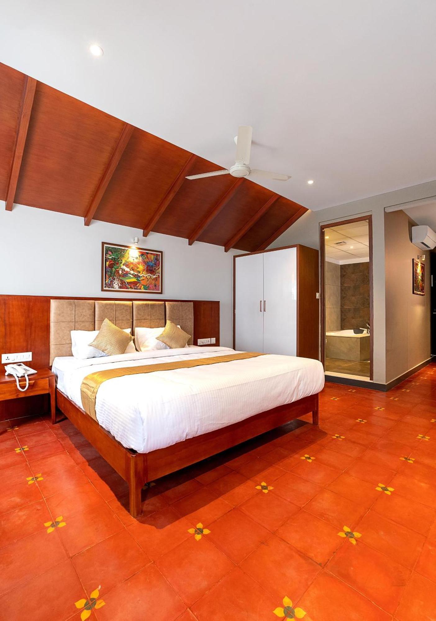 Palcastle Regency Palakkad Exterior foto